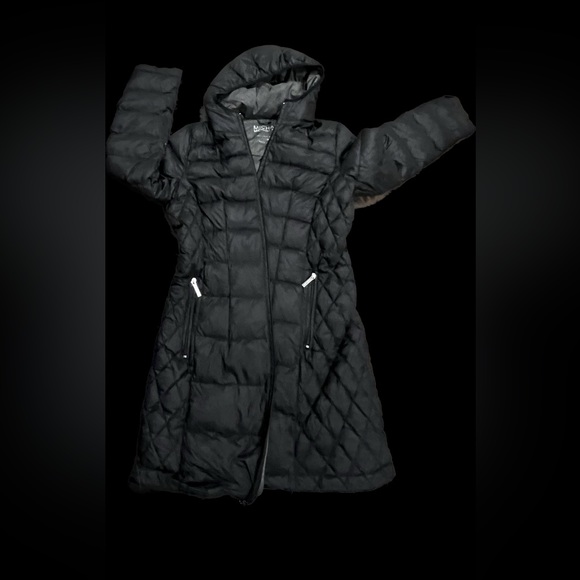 Michael Kors DownFill Jacket - Picture 5 of 13